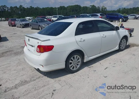 2010 Toyota Corolla S z USA, uszkodzony, nr VIN 1NXBU4EE3AZ207478